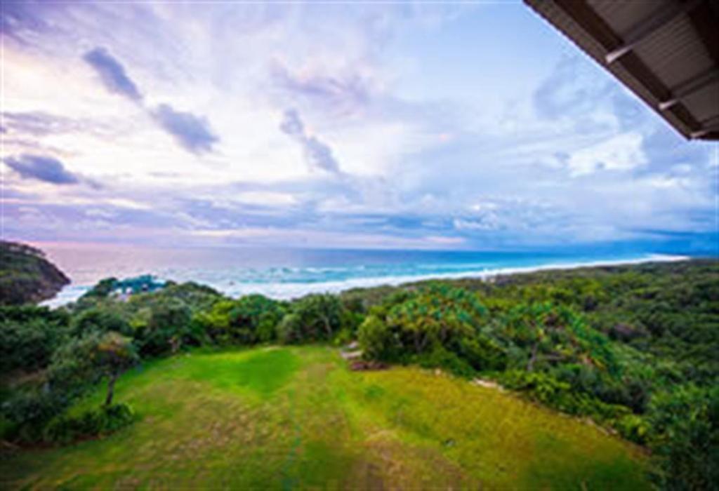 Whale Watch Ocean Beach Resort Point Lookout Exterior photo